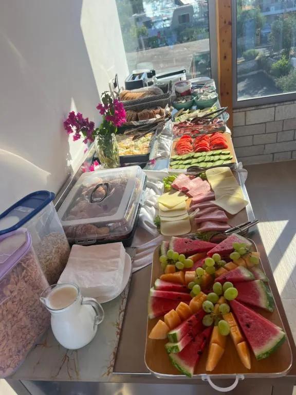 Dream Hotel breakfast buffet